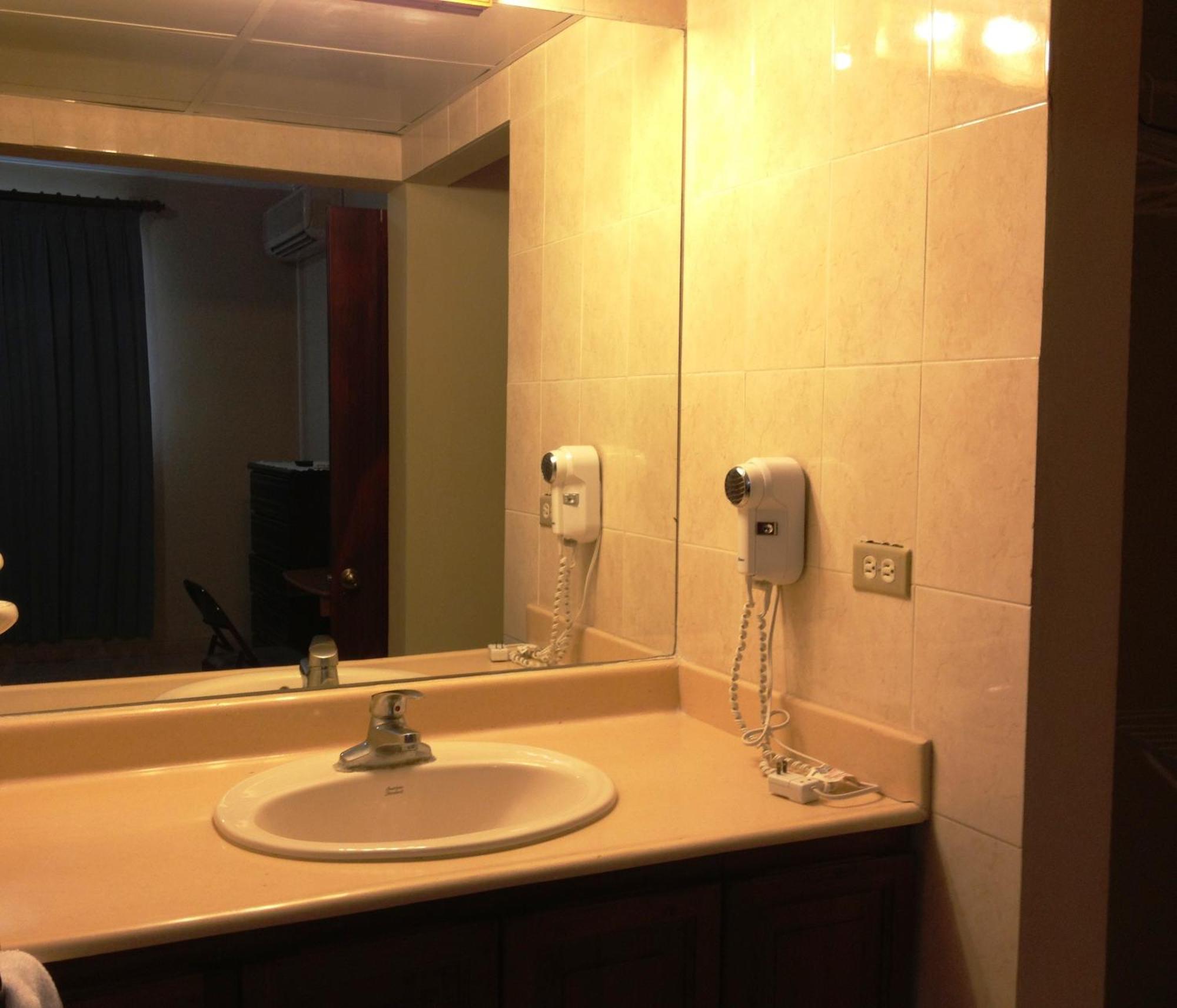 Apartahotel Alvear Santo Domingo Cameră foto